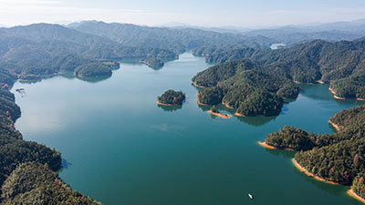 赣州阳明湖风景区图片