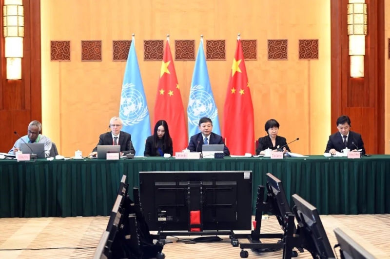 《生物多样性公约》第十五次缔约方大会主席、生态环境部部长黄润秋主持召开公约联席主席团会议
