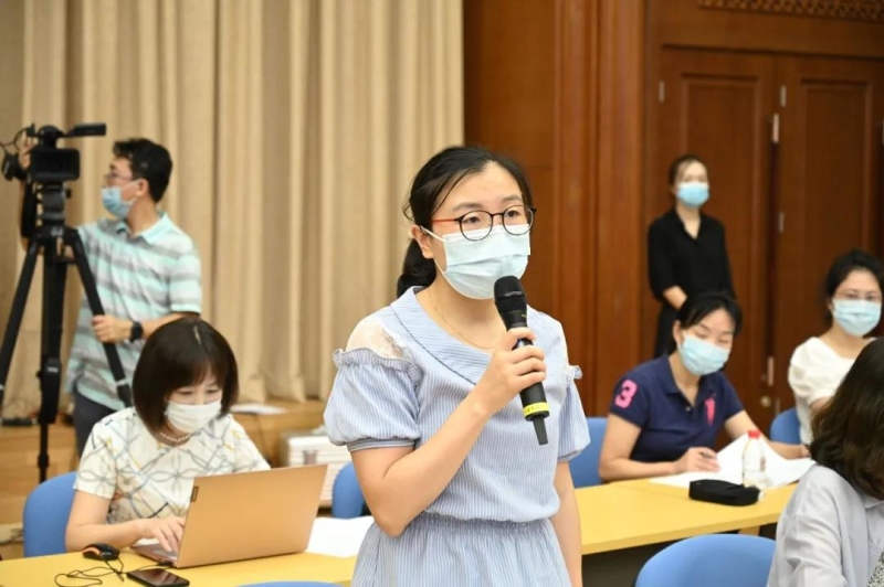 新闻发布