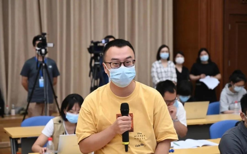 新闻发布