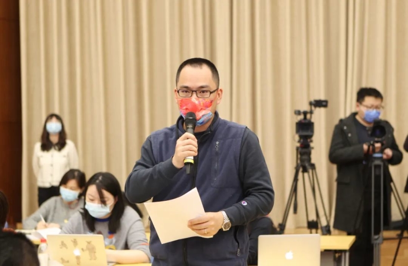 新闻发布