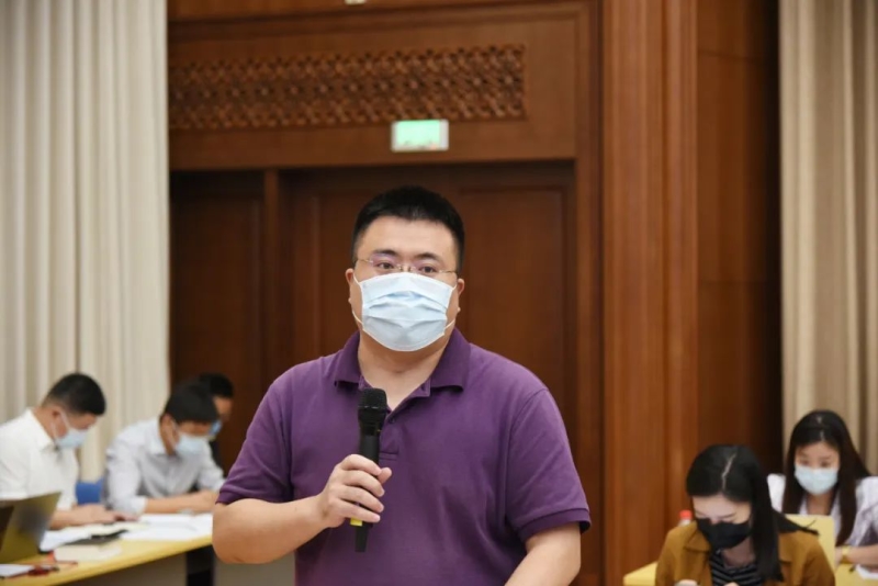 新闻发布