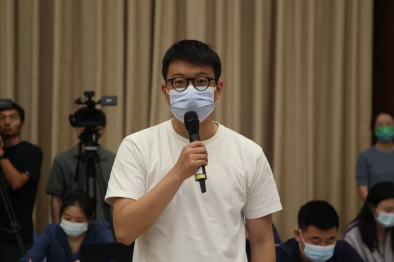 新闻发布